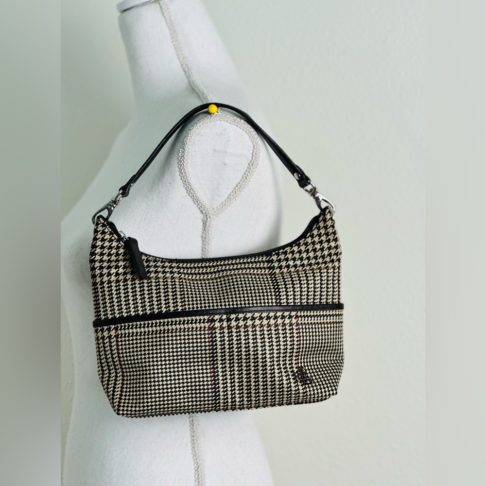 Stylish Black and Cream Houndstooth Women's Bag